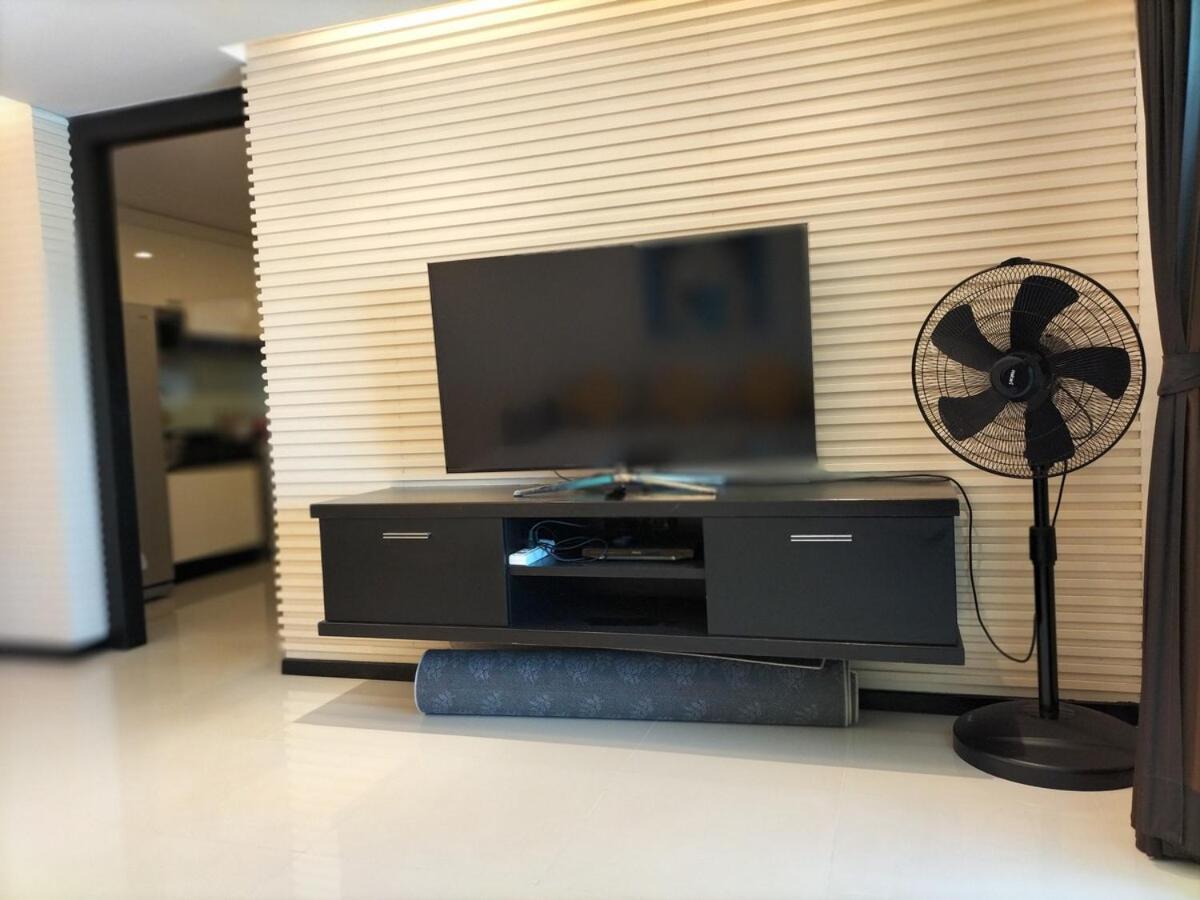 Modern 2-Bedroom Condo In Kamala Near The Beach المظهر الخارجي الصورة
