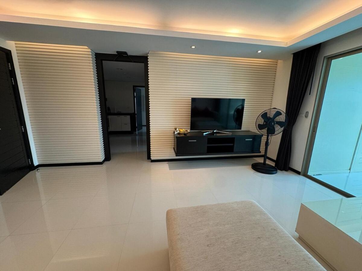 Modern 2-Bedroom Condo In Kamala Near The Beach المظهر الخارجي الصورة