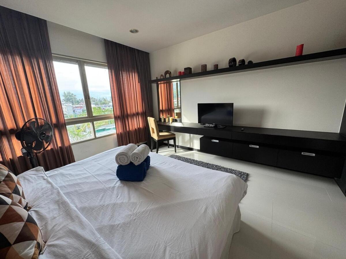 Modern 2-Bedroom Condo In Kamala Near The Beach المظهر الخارجي الصورة